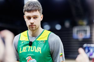 Atlyginimo iš „Wolves“ tebelaukiantis M. Blaževičius paaiškino, kodėl nesiruošia keltis į Eurolygą