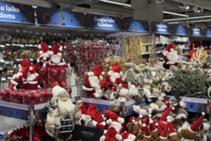 Šiemet „Maxima“ pirkėjams dovanoja daugiau laiko Kalėdoms: štai, kokius sprendimus siūlo šventiniam stalui, dekorui ir dovanoms