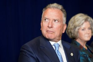 Vykdė šešėlinę operaciją: atskleidė, kaip S. Witkoffas atvedė JAV į V. Putino nasrus