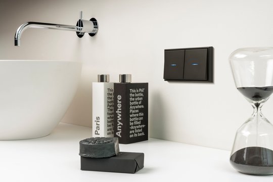 Būsto renovacija tampa vis išmanesnė: populiarėja komfortą suteikiantys protingų namų sprendimai