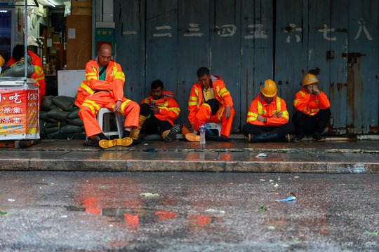 Kinijoje traukinys partrenkė geležinkelio darbininkus, žuvo 11 žmonių