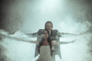 „Abudu“ kartu su Monika Liu pristato naują kūrinį: „Dainoje labai daug ilgesio ir skausmo“