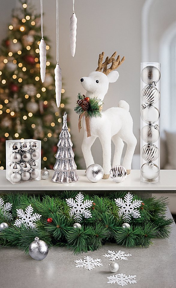 „Norfos" parduotuvėse noriai perkamos įvairios dekoracijos.