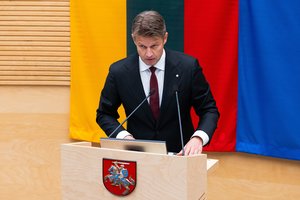 Seimas paskyrė H. Šinkūną Konstitucinio Teismo teisėju