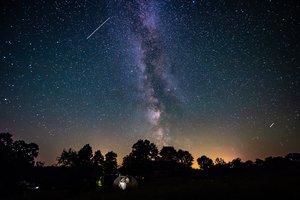 Galbūt ką tik pamatėme pirmuosius tamsiosios materijos požymius
