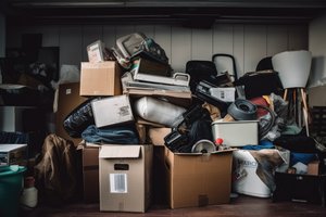 Namuose turite per daug daiktų? Lietuvoje atsirado vieta, kur juos priims ir padės kitiems