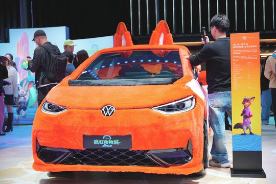 Kinijoje pristatytas niekur nematytas automobilis – įkvėpė „Disney“ filmas