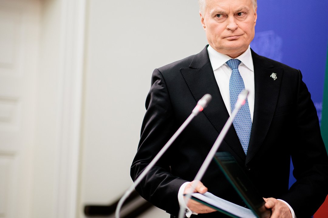 Nugarmėję G. Nausėdos reitingai: už ką tauta baudžia prezidentą