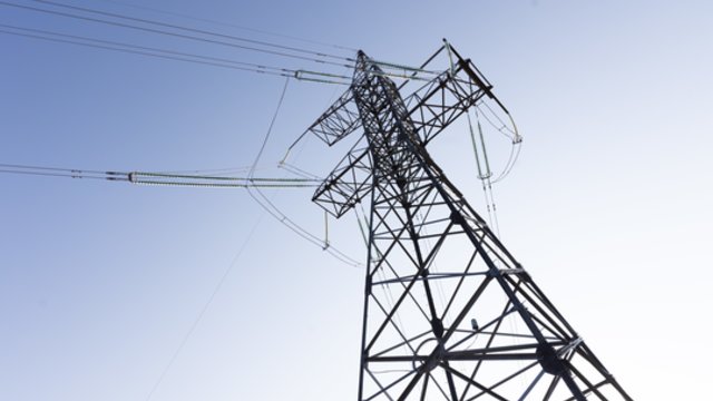 Nuo kitų metų – pokyčiai: kaip keisis elektros ir dujų kainos