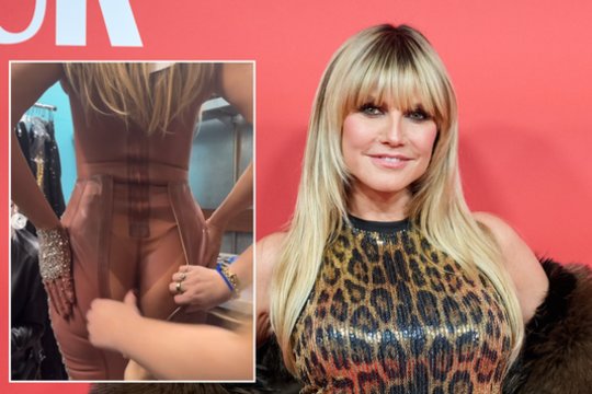 Heidi Klum parodė nepagražintą realybę: dėl gražių nuotraukų vos įsispraudė į lateksinį sijoną