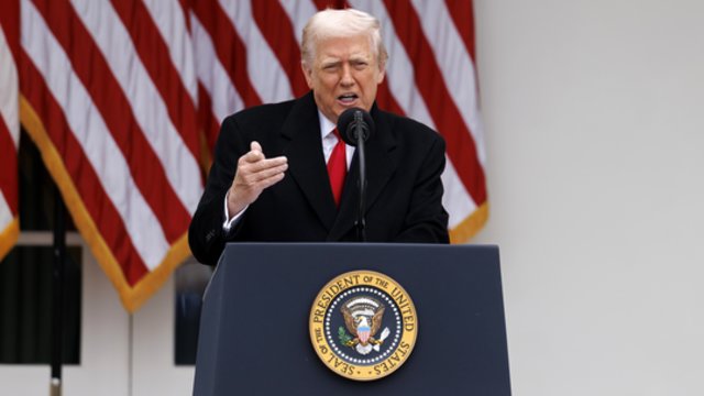 D. Trumpas įsitikinęs dėl artėjančio Ukrainos ir Rusijos susitarimo: įvardijo, kad kelia problemų