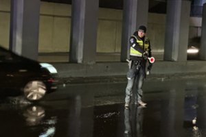Gruodį policija žada darbuotis iš peties: vairuotojus tikrins ne tik magistraliniuose keliuose