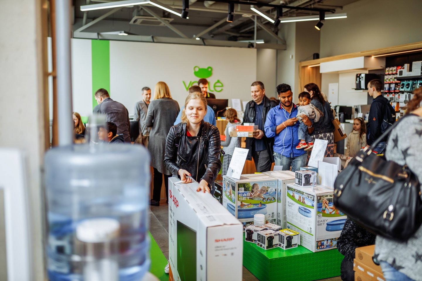 Juodąjį penktadienį lietuvius užklupo ne tik apsipirkimo karštinė, bet ir gerumo akcija.