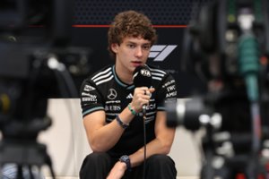 Po padarytos klaidos – grasinimai mirtimi 19-mečiui „Formulės 1” lenktynininkui