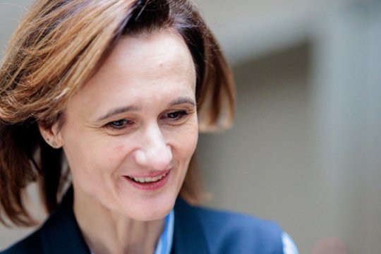 Apie per sunkią naštą I. Ruginienei prakalbo ir V. Čmilytė-Nielsen: mūsų reikalai prasti