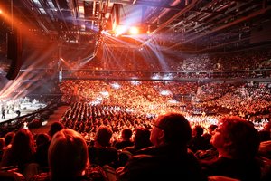 „Žalgirio“ arenoje – sumaištis: organizatoriai pasigedo trofėjaus, stabdoma muzikos apdovanojimų repeticija