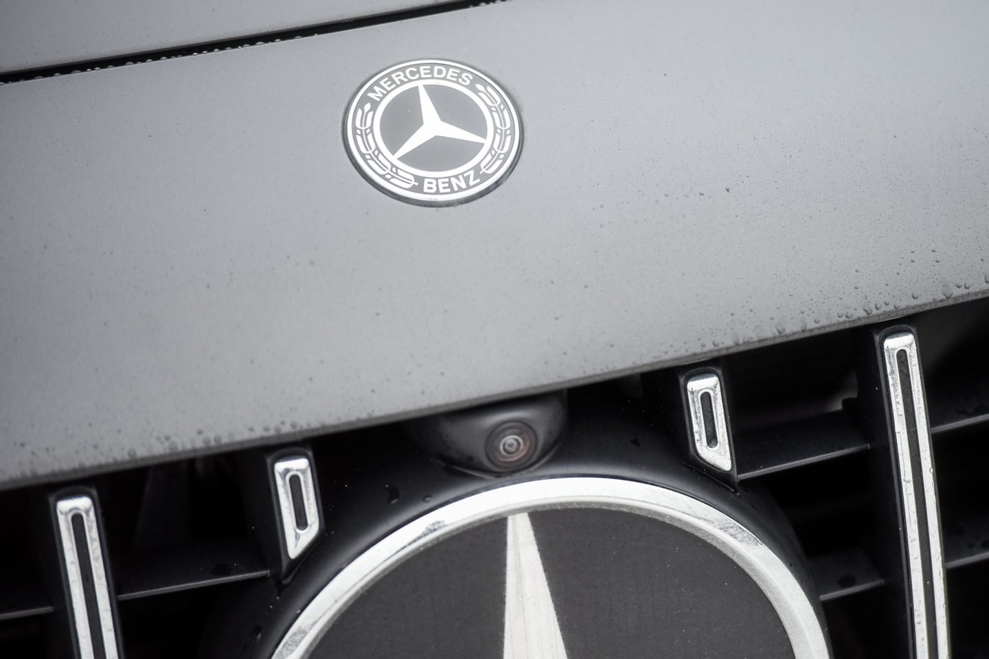 Paaiškėjo, kad šiemet pagamintam „Mercedes-Benz AMG GLE 53“ nuo spalio 24 d. yra paskelbta tarptautinė paieška.