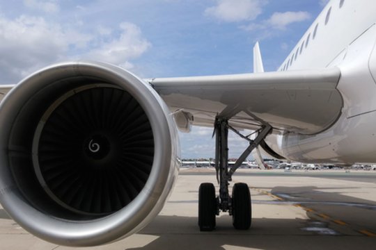 „Avia Solutions Group“ : „Aviacija – tai infrastruktūra, leidžianti veikti pasauliui