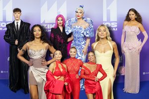 Kauno „Žalgirio“ arenoje – puota: į M1 muzikos apdovanojimus plūdo garsiausi svečiai