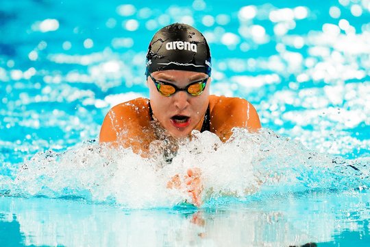 Plaukikų komanda su R. Meilutyte priešakyje dar kartą pagerino Lietuvos rekordą!