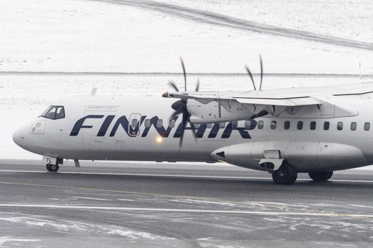 Vilniaus oro uoste – laikini pokyčiai: dėl Baltarusijos provokacijų avialinijos atšaukia vieną skrydį