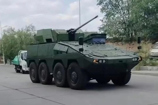 „Boxer“ iš „AliExpress“: atrodo, kinai sukūrė garsaus europietiško šarvuočio kopiją