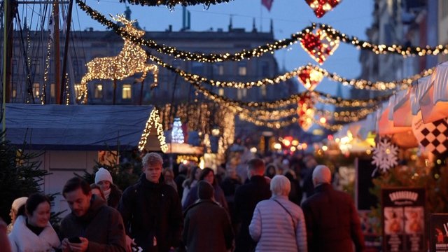 Šis Europos miestas nepaliks abejingų: pavirto tikru žiemos stebuklu 