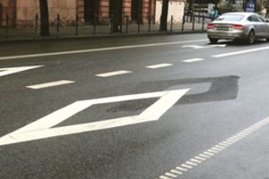 Kaunas nusprendė netikėtai nustebinti vairuotojus: pakeitė kelių gatvių žymėjimą