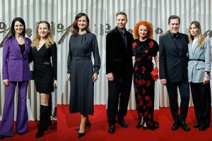 Į Lietuvos baleto 100-mečiui skirtą premjerą rinkosi žinomi žmonės: atvyko ir premjerė I. Ruginienė