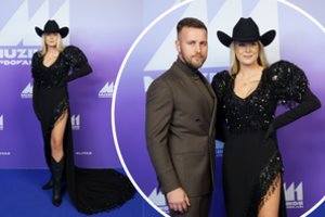 Į M1 apdovanojimus Moniką Mariją atlydėjo naujas mylimasis 