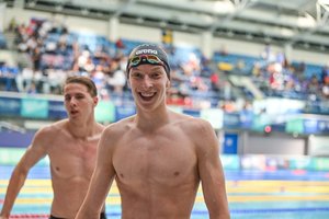 Neįtikėtina: plaukikas T. Lukminas aplenkė visus varžovus ir pagerino Lietuvos rekordą