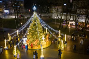 Tauragėje – pasakiška Kalėdų eglė ir stebuklo jausmas