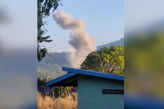 Tailandas inicijavo antskrydžius prieš Kambodžą: užfiksavo smūgius iš arti