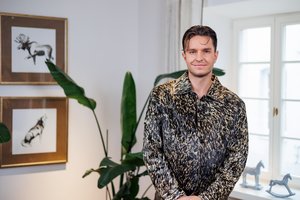 Naktis su peiliu, pavogta gitara ir miegas nepažįstamųjų namuose: M. Kavaliauskas atsivėrė apie nutylėto beprotiško etapo nuotykius