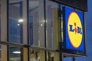 Apsipirkite šventėms pigiau: „Lidl“ sumažino reguliarią „Pilos“ sviesto kainą