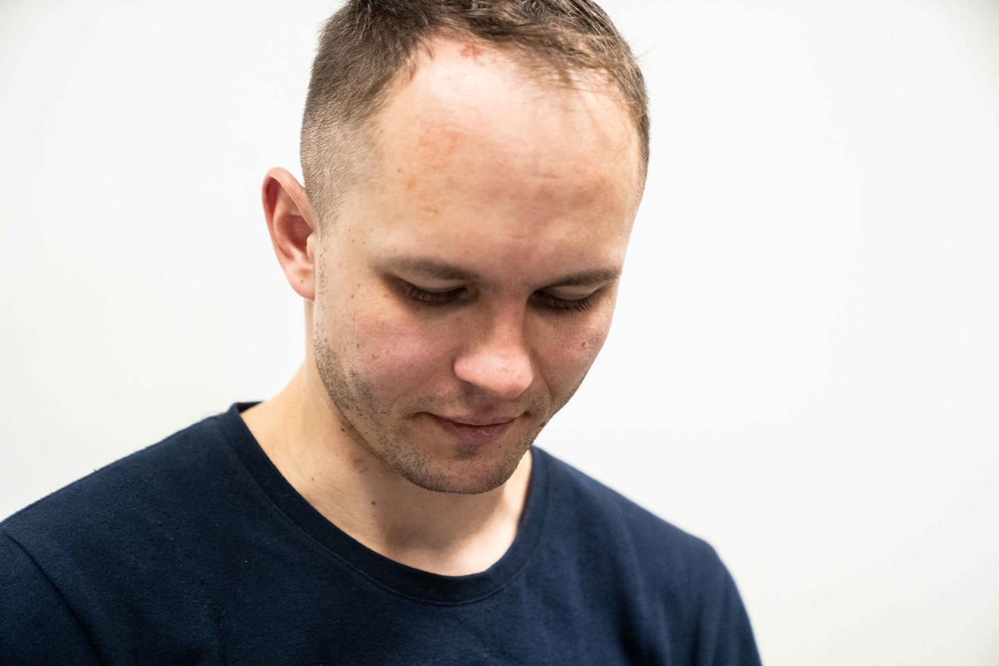 Dviejų merginų nužudymo Kaune byloje, kurioje įtarimai pareikšt 29 metų B. Mikutavičiui, aiškėja vis daugiau šiurpių detalių.<br> G. Bitvinsko nuotr.