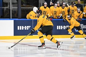 Lietuvos jaunimo ledo ritulio rinktinė nepramušė Vengrijos gynybos