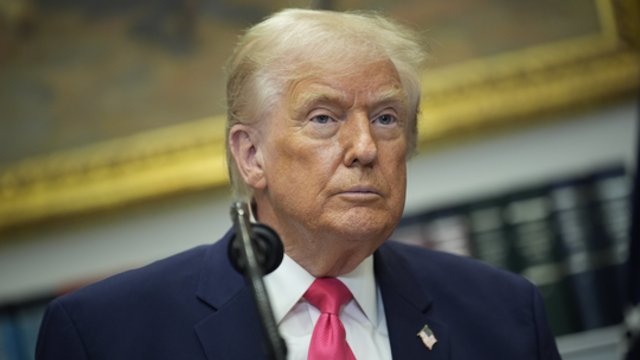 D. Trumpas perspėja Europą: turi būti labai atsargi