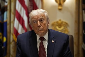 D. Trumpas paskelbė apie 12 mlrd. dolerių paramos paketą amerikiečių ūkininkams