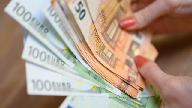 Finansinį saugumą lemia keli svarbūs aspektai: taisyklės, kaip jį užtikrinti