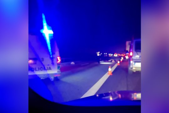 Vaizdai iš siaubingo incidento prie Klaipėdos: žuvo autostradą bandžusi kirsti pėsčioji
