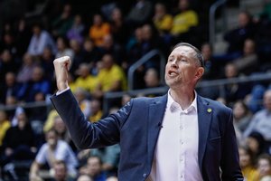 Po rungtynių D. Songaila rėžė priekaištus teisėjams: „Apgailėtina žiūrėti“