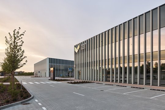„Vilniaus verslo parkai“ toliau pildosi – įsikėlė naujų verslų, esami nuomininkai išplėtė plotą