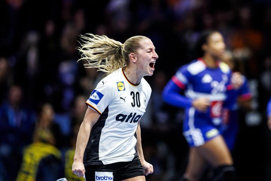 Pasaulio rankinio sostą iš prancūzių perims norvegės arba vokietės