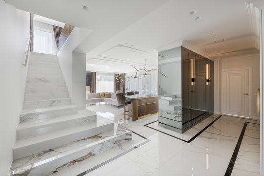 Naujame kauniečių name prabanga tapo tiesiog kasdienybės dalimi