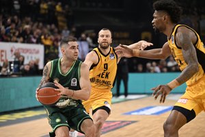 M. Kuzminsko ir L. Lekavičiaus AEK – negailestingai sudaužyta savų sirgalių akivaizdoje