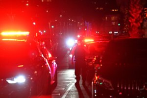 Australijos paplūdimyje per šaudynes žuvusių žmonių skaičius auga – jau pasiekė 16