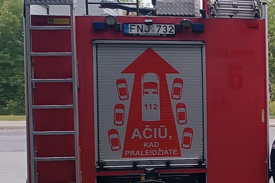 Savaitgalį ugniagesiai gelbėtojai išgelbėjo aštuonis žmones