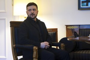 „Mes to nepriimsime“: taikos plano derybos Berlyne virto virvės traukimu