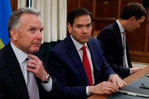 Serbijos ministrui pareikšti kaltinimai dėl su J. Kushneriu siejamo viešbučio planų